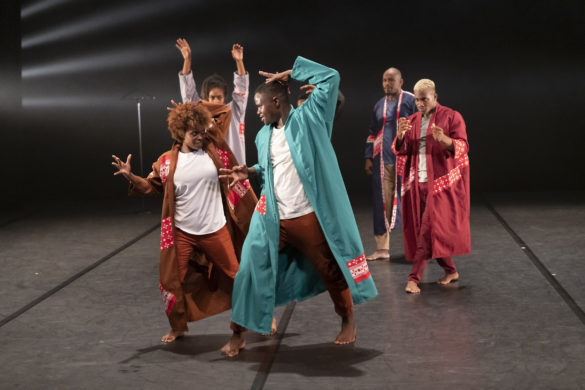 Chiromani au Théâtre de Suresnes Jean Vilar dans les cadre de Suresnes Cités Danse 2023. Chorégraphie Salim Mzé Hamadi Moissi ; (chorégraphe et danseur hip hop)crump; création 2023;