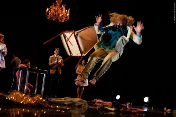 "Je t’aime à la folie" de François Lamargot, spectacle présenté dans le cadre du festival Suresnes Cités Danse, saison 23-24 au Théâtre de Suresnes Jean Vilar