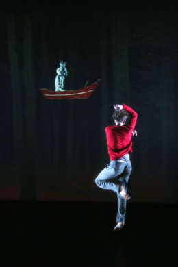 "La Forêt ébouriffée", Chorégraphie et scénographie par Christian et François Ben Aïm, saison 23-24 au Théâtre de Suresnes Jean Vilar