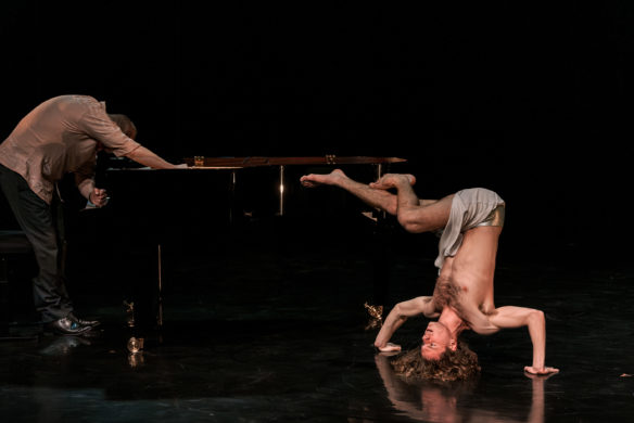 "Collages / Ravages" de Solal Mariotte, dans le cadre du festival Suresnes Cités Danse, saison 23-24 au Théâtre de Suresnes Jean Vilar