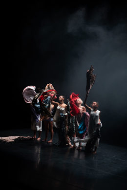 "Maldonne" de Leïla Ka dans le cadre du festival Suresnes Cités Danse, saison 23-24 au Théâtre de Suresnes Jean Vilar