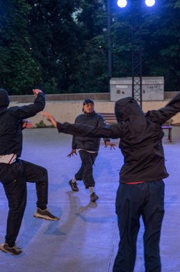 Spectacle "'Asmanti" chorégraphie de Marina Gomes programmé pour la présentation de saison 24-25