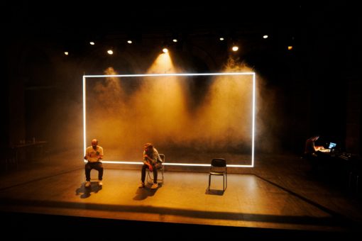 Spectacle "La Disparition" de Clément Aubert, Romain Cottard, Paul Jeanson, programmé au Théâtre de Suresnes Jean Vilar dans le cadre de la saison 24-25