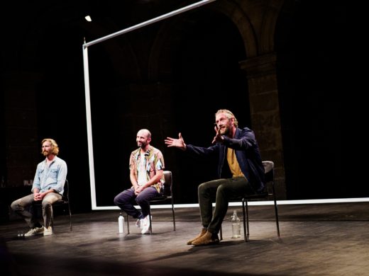 Spectacle "La Disparition" de Clément Aubert, Romain Cottard, Paul Jeanson, programmé au Théâtre de Suresnes Jean Vilar dans le cadre de la saison 24-25
