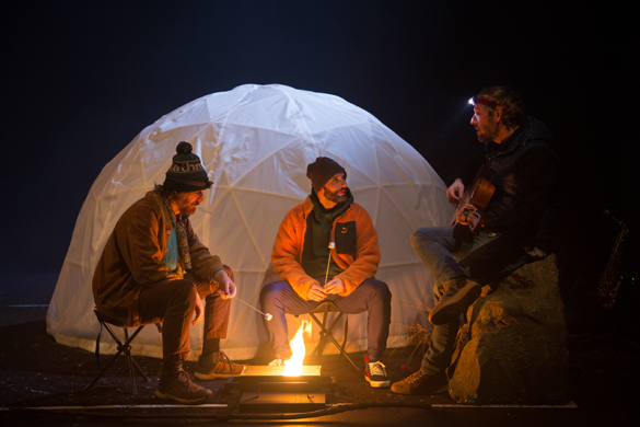 Spectacle "Futur" de Clément Aubert, Romain Cottard, Paul Jeanson, programmé au Théâtre de Suresnes Jean Vilar dans le cadre de la saison 24-25