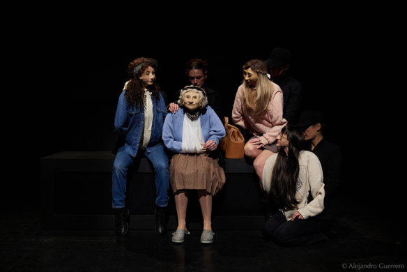 Spectacle "Juste Irena" de Léonore Chaix, programmé au Théâtre de Suresnes Jean Vilar dans le cadre de la saison 24-25