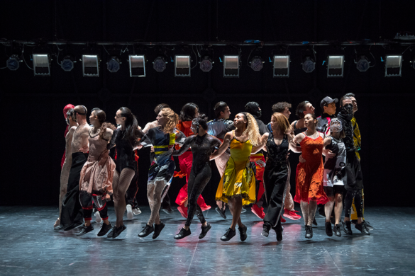 "Static Shot + Malón" de Maud Le Pladec et Ayelen Parolin, programmé au Théâtre de Suresnes Jean Vilar dans le cadre de la saison 24-25