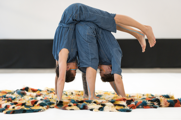 Spectacle jeune public "P.I.E.D.#format de poche" conçu et chorégraphié par Bérénice Legrand programmé au Théâtre de Suresnes Jean Vilar dans le cadre de la saison 24-25
