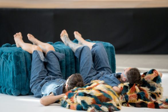 Spectacle jeune public "P.I.E.D.#format de poche" conçu et chorégraphié par Bérénice Legrand programmé au Théâtre de Suresnes Jean Vilar dans le cadre de la saison 24-25