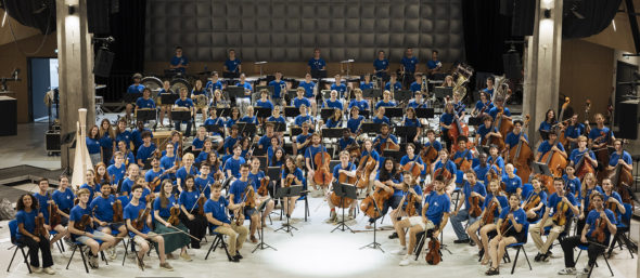 Spectacle de musique par l'Orchestre Français des Jeunes au profi de la Fondation-Hôpital Foch, programmé au Théâtre de Suresnes Jean Vilar pour la saison 25-26.