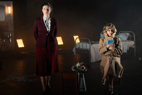 Spectacle de théâtre "Thérèse et Isabelle" de Marie Fortuit - Compagnie Les Louves à Minuit, programmé au Théâtre de Suresnes Jean Vilar pour la saison 25-26.