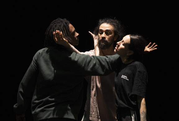 Spectacle "ENSO - boléro" chorégraphié par Mickaël Le Mer présenté au Théâtre de Suresnes Jean Vilar dans le cadre du festival Suresnes Cités Danse 2026.