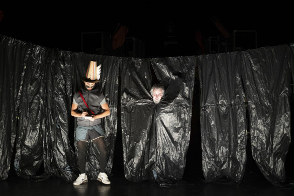 Spectacle "L'Avare" de Molière mis en scène par Clément Poirée, présenté au Théâtre de Suresnes Jean Vilar pour la saison 25-26.