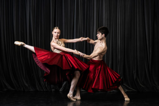Spectacle du Junior Ballet de l'Opéra national de Paris dirigé par José Martinez présenté au Théâtre de Suresnes Jean Vilar pour la saison 25-26.