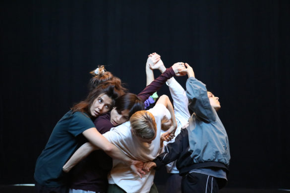 Spectacle "Imminentes" de Jann Gallois - compagnie BurnOut, présenté au Théâtre de Suresnes Jean Vilar dans le cadre du festival Suresnes Cités Danse 2026.