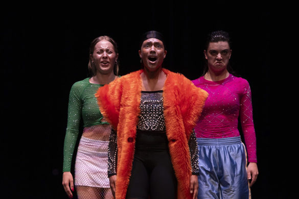 Spectacle "Blister" de Tanguy Crémoux - compagnie Banane Rouge, présenté au Théâtre de Suresnes Jean Vilar dans le cadre du festival Suresnes Cités Danse 2026.